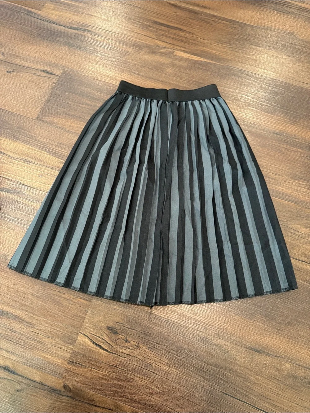Girl’s Wednesday Adam’s Costume Size XL
